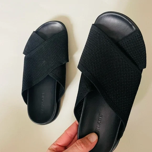 Everlane The ReKnit Form Crossover Sandal in Black - Picture 7 of 10